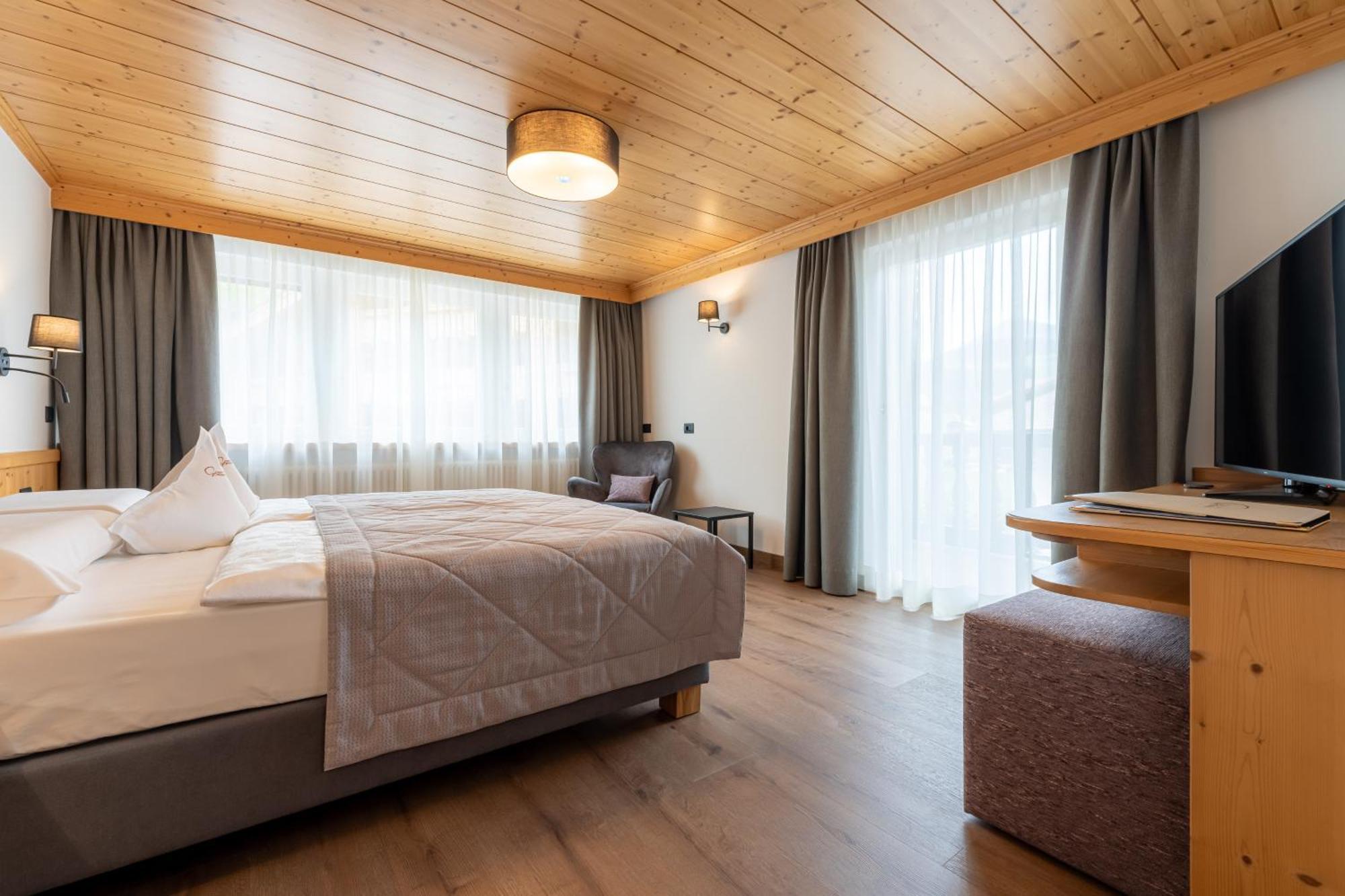 Hotel Genziana Сельва-ди-Валь-Гардена Экстерьер фото